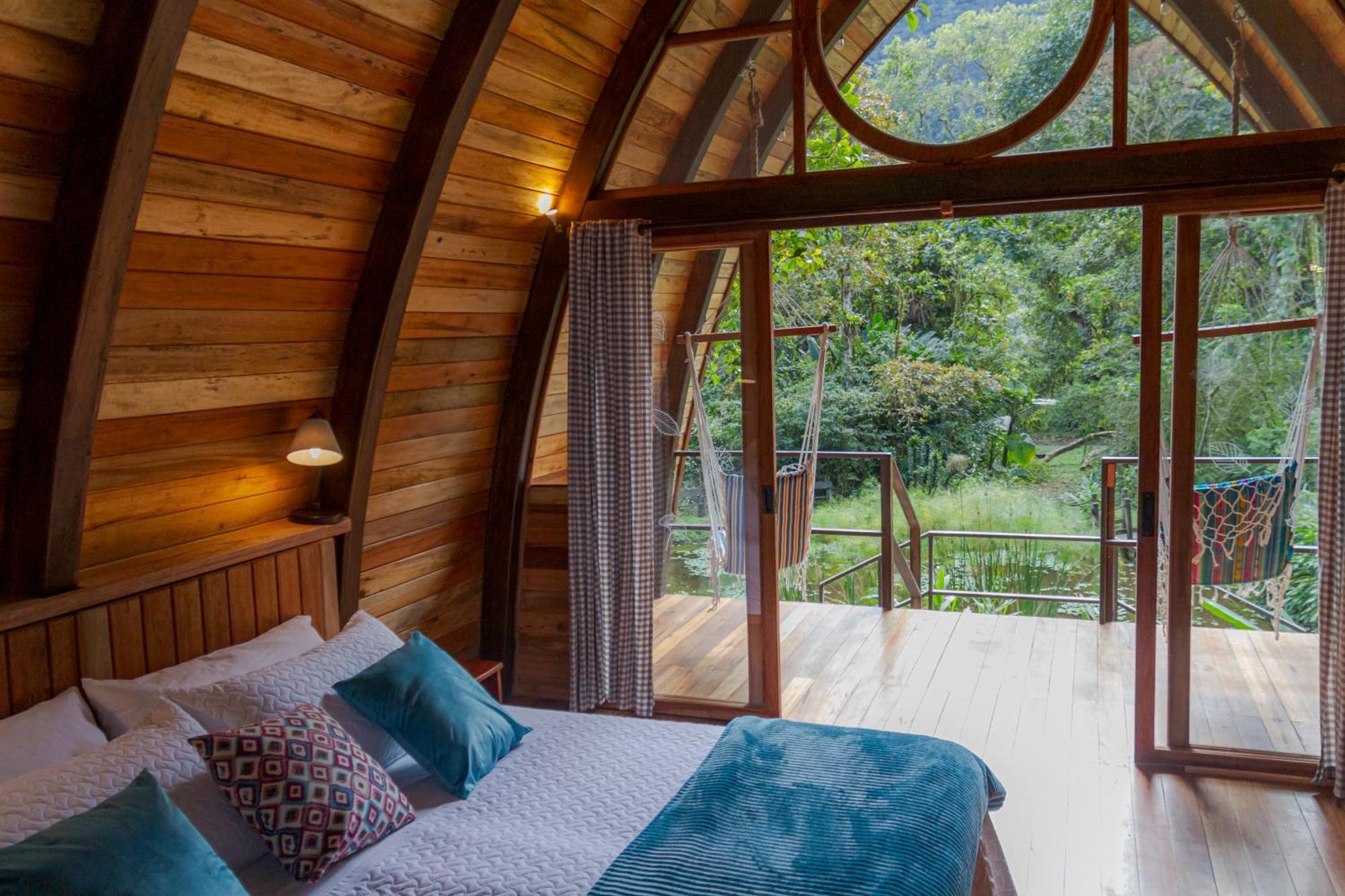 Sacha Urco Y Bosque Protector Lodge Mindo